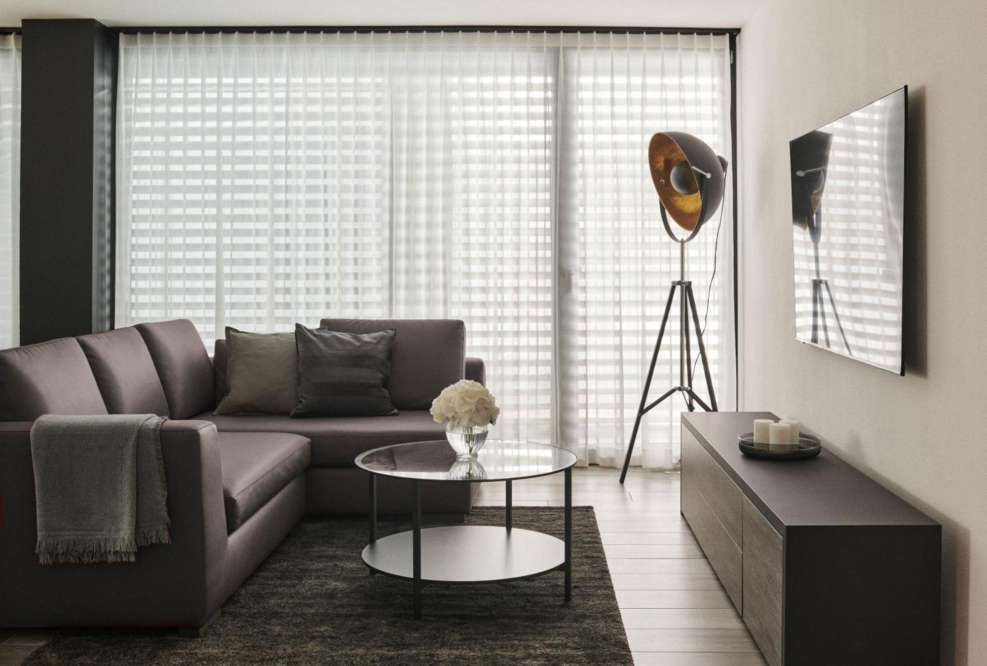 Spacious 1 Bedroom Apartment With Balcony Zürih Dış mekan fotoğraf